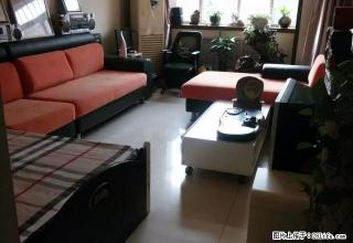 岱庙前南关大街集中供暖二楼家具家电齐全精装三室出租 - 泰安28生活网 ta.28life.com