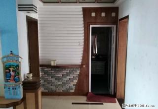 实图 出租东湖小区绿苑淏庭 大三室 4楼 全套家具家电 - 泰安28生活网 ta.28life.com
